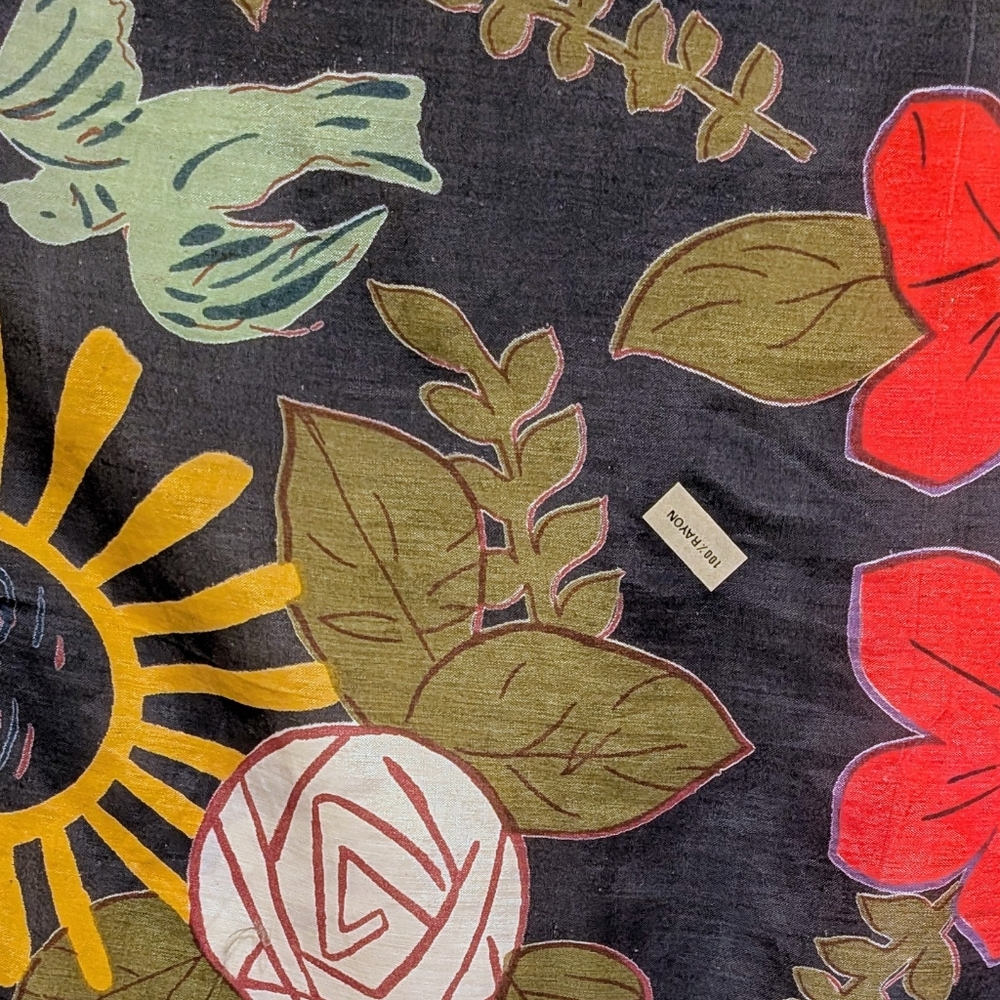NWOT Beckwoman  21”x21” Navy Blue and Red Floral Ascot Scarf - Picture 3 of 5